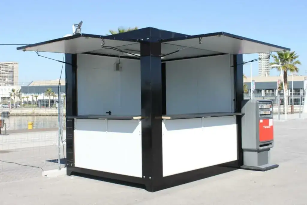 Caseta de vigilancia y cabina de obra para control de acceso en Mallorca